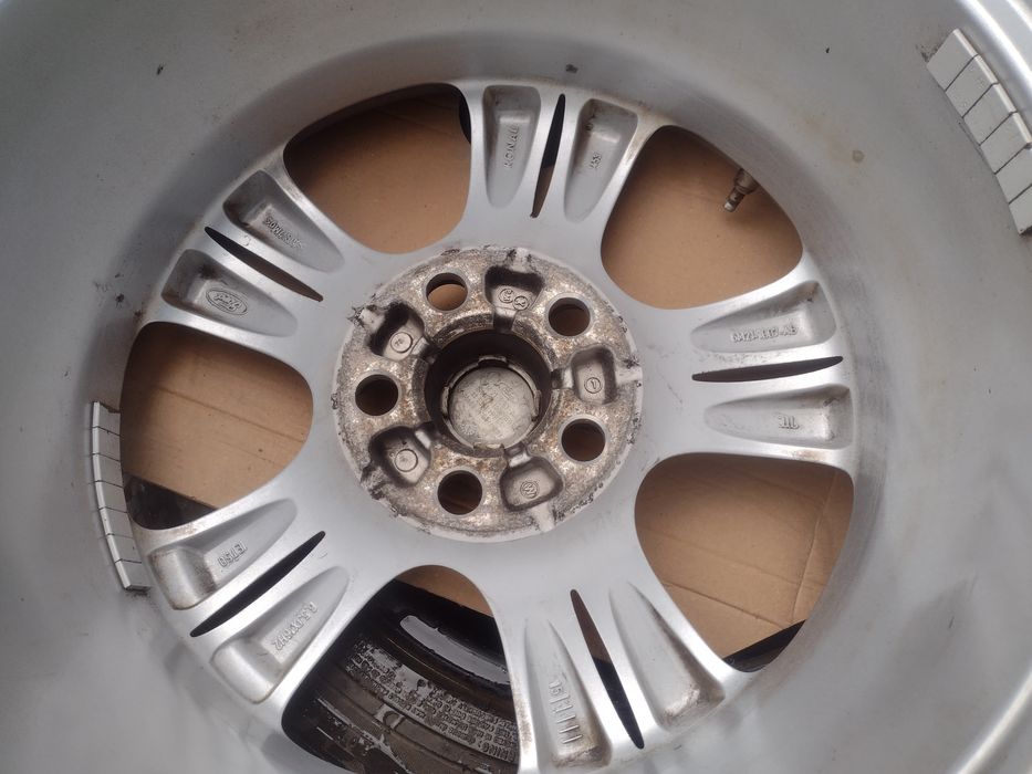 Перфектни 16-5х108 ЕТ50 6.5j Ford S Max