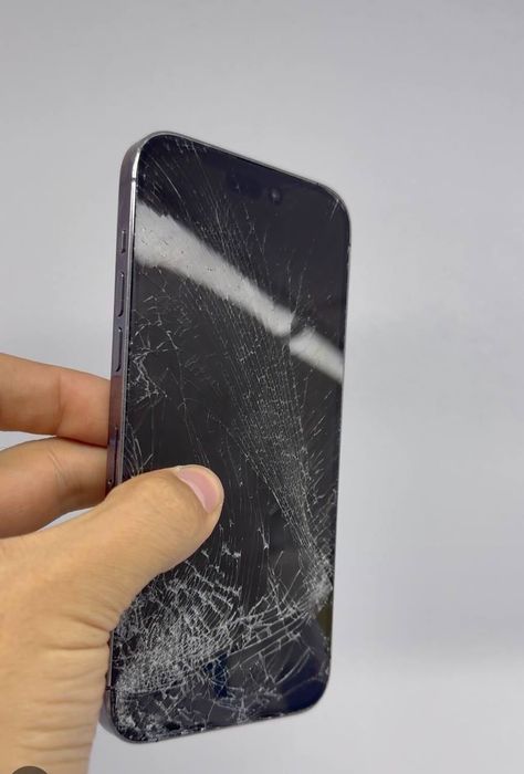 IPhone ta'mirlash – 3 oydan 6 oygacha kafolat