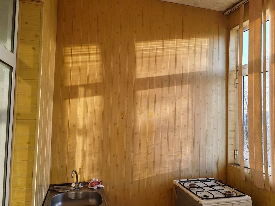 Карши, аэропортга бир хонали уй 240 млн