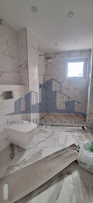 Продава се Тристаен апартамент в Шумен, Пазара - 101 кв.м за 1793 €/кв.м - Снимка #3