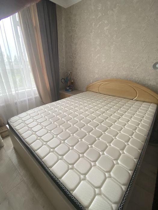 Кровать двухспальная