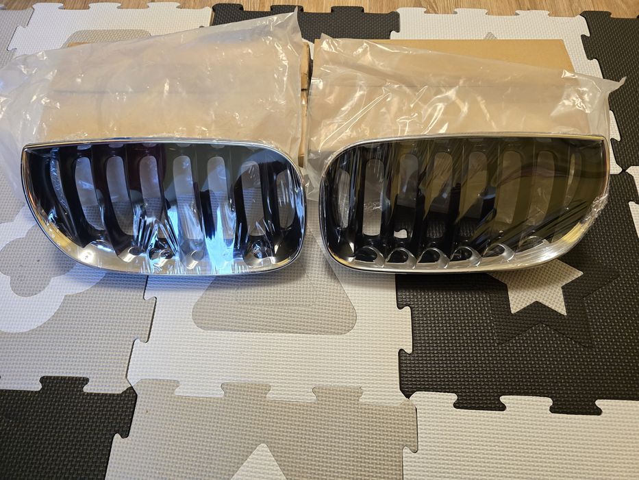 Решетки BMW X3 E83 фейслифт