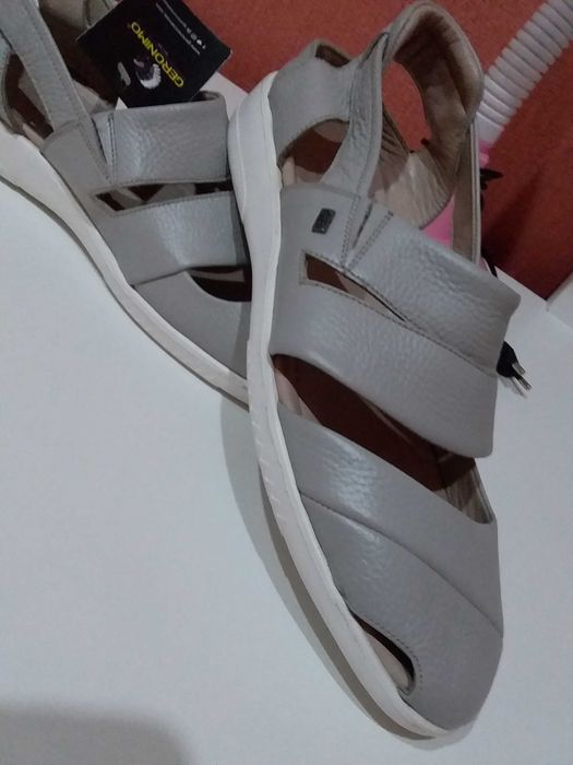 Сандалии 41р. Кожа.