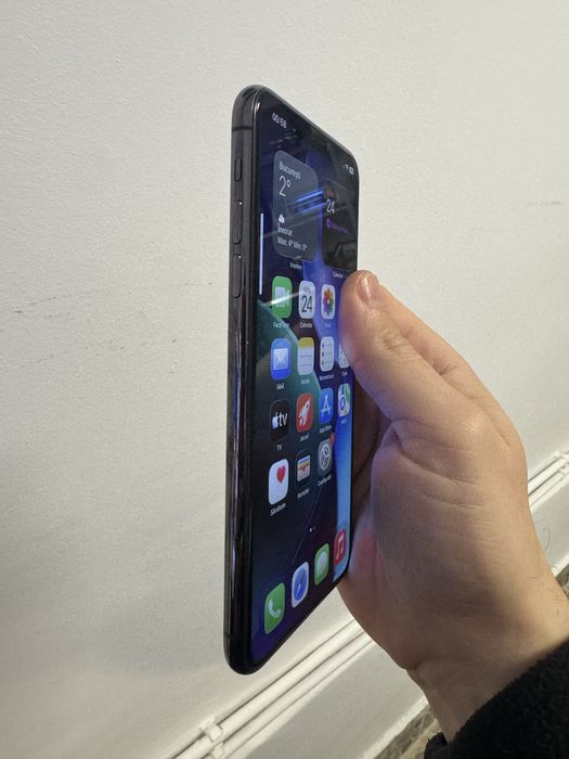 Vand Iphone 11pro max ,256gb