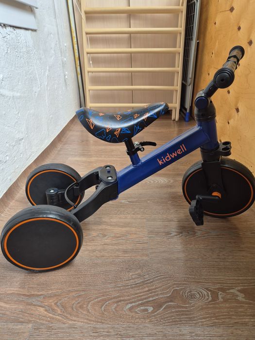 Велосипед трёхколёсный детский, беговел