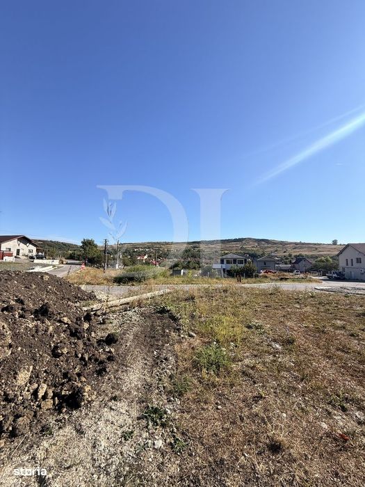 Teren intravilan / Zona Chinteni