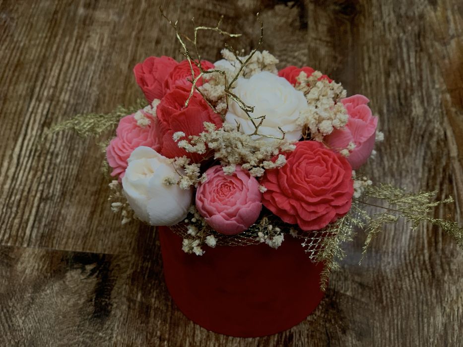 Aranjament floral din ceara