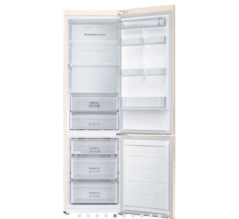 Холодильник Samsung