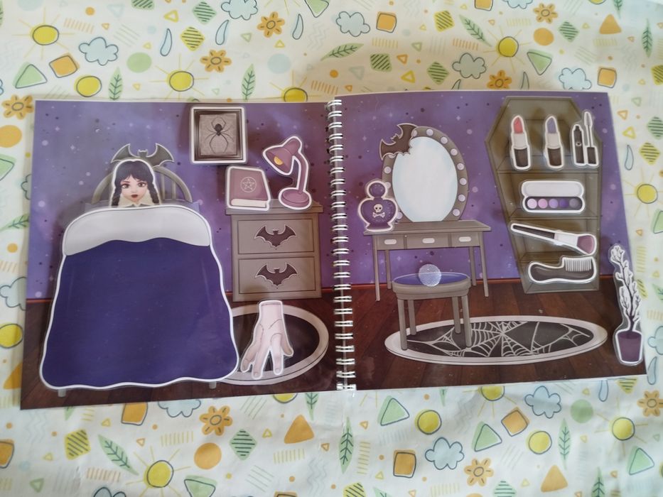 Альбом "Венсдей"