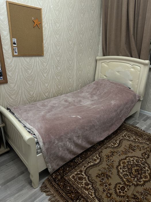 Односпальная кровать