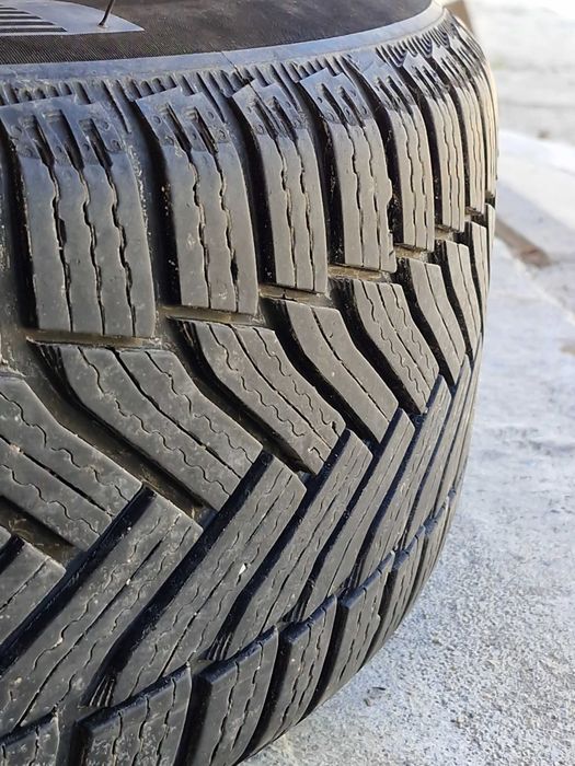 Оригинални джанти BMW 16 цола и зимни гуми Michelin Alpin 6 205/55/16