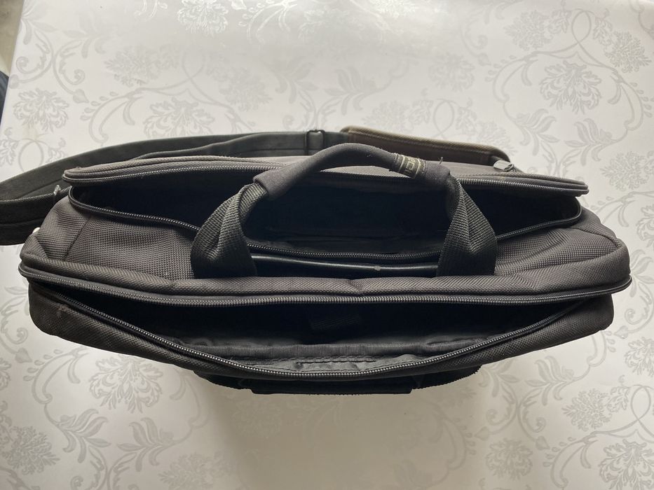 Продаю сумку с ремнём