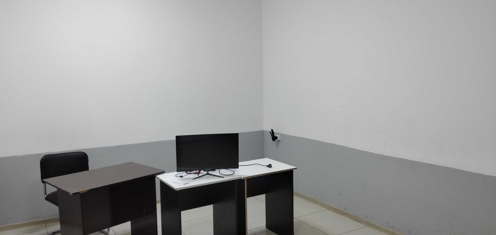 Продается столы  стулья срочно