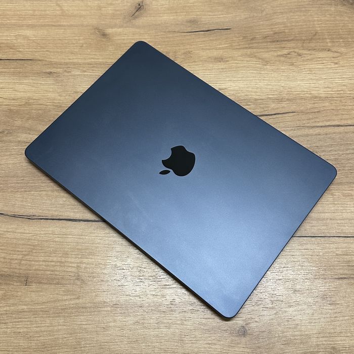MacBook Air m2 256 гб