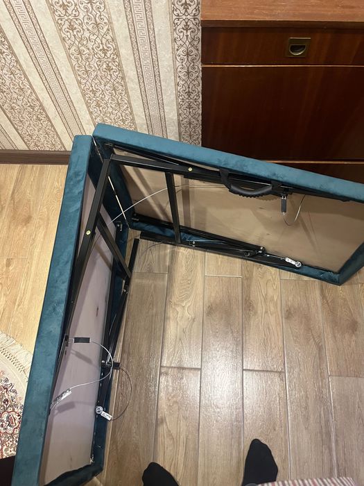 Кушетка, новая пользовались 1месяц