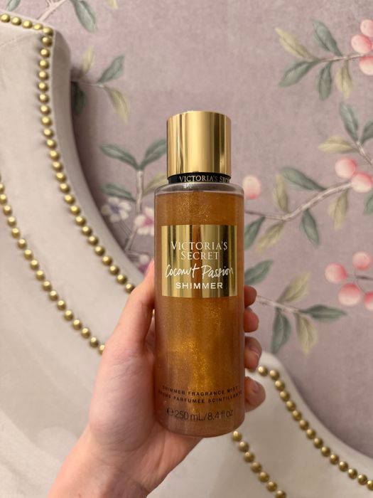 Victoria’s Secret Coconut Passion Shimmer