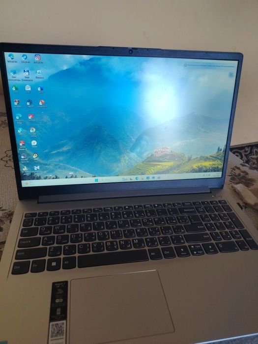 Lenovo Noutbuk Olinganiga 1 oy bo'ldi srochniy sotiladi