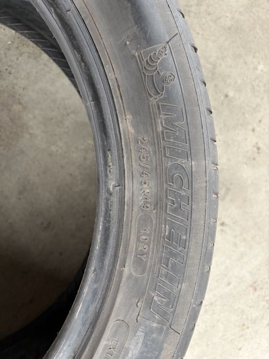 Летний шины245/45/19