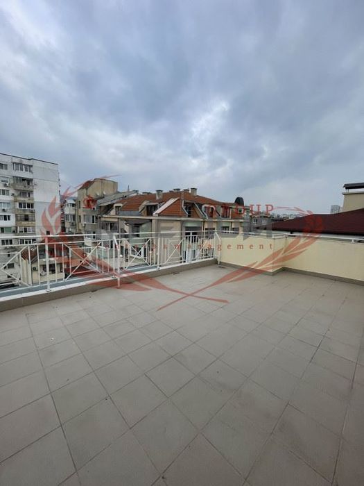 Продава се Двустаен апартамент в Варна, Левски - 75 кв.м за 1800 €/кв.м - Снимка #10