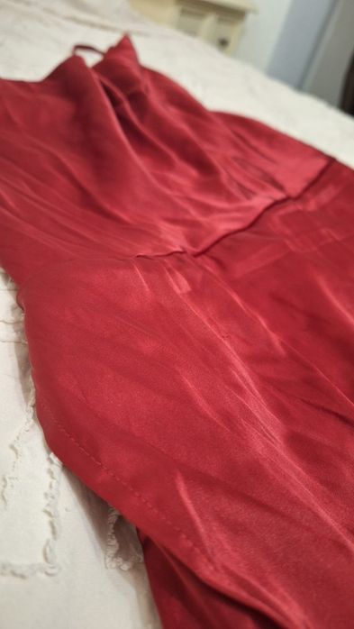 Rochie Rosie in conditii super bune Outlet