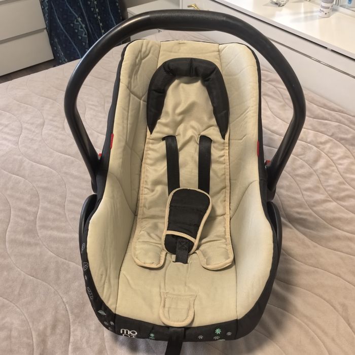 Бебешка кошница за кола