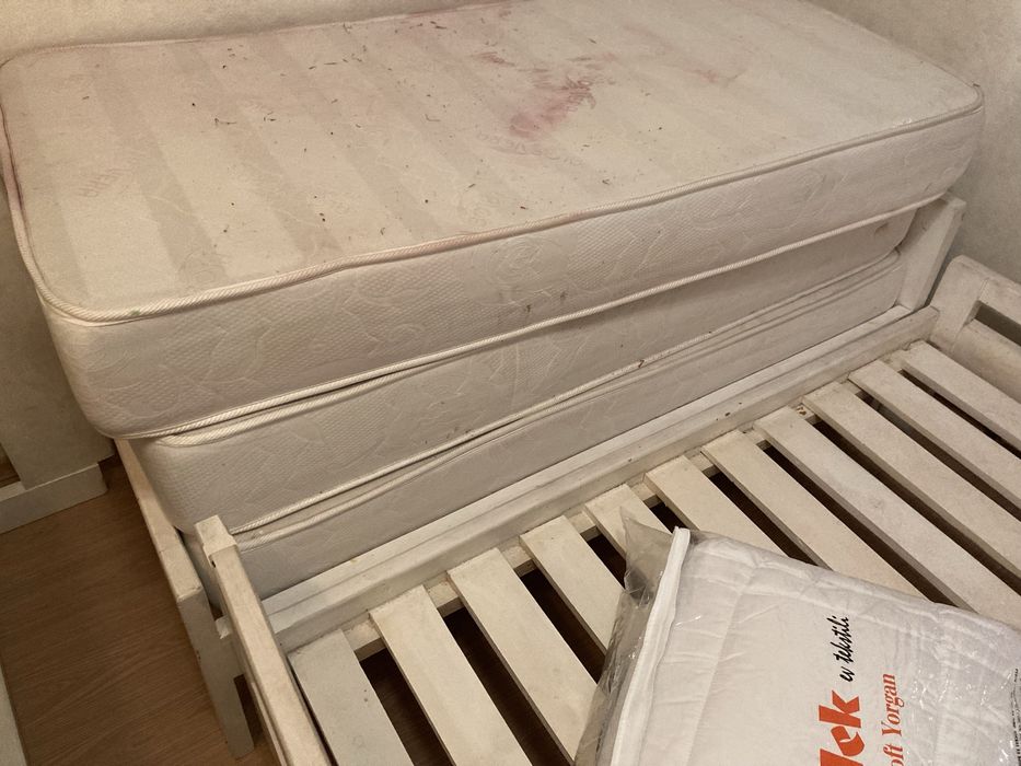 Одиночные матрасы (Б/У) - 3шт. Все вместе