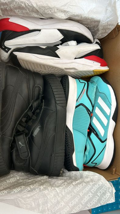 Продам мужские кроссовки