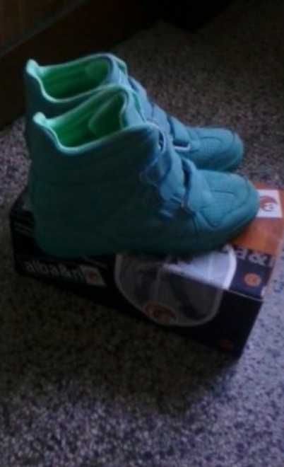 Дамски официални обувки в циклама размер 40-60лв