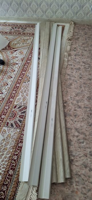 Продаются Белые Плинтуса