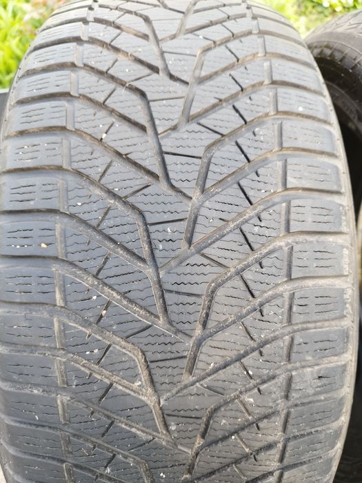 Гуми 255 50 r19 YOKOHAMA