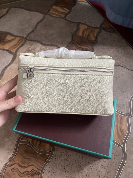 Лоро сумка, молочный, новый