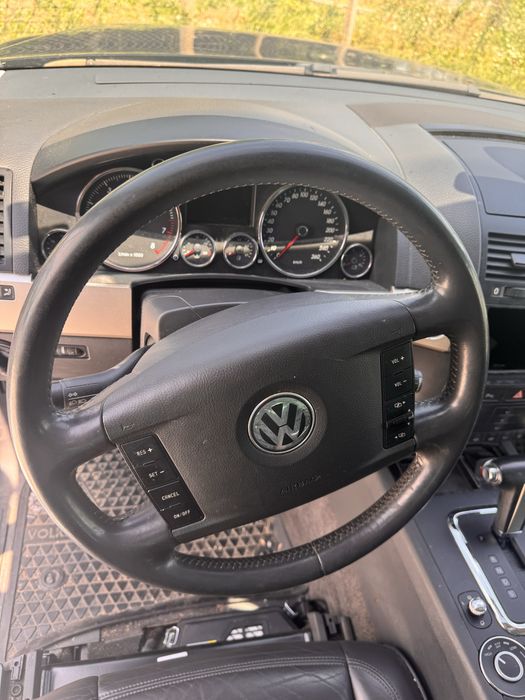 VW Touareg 3.2 на части