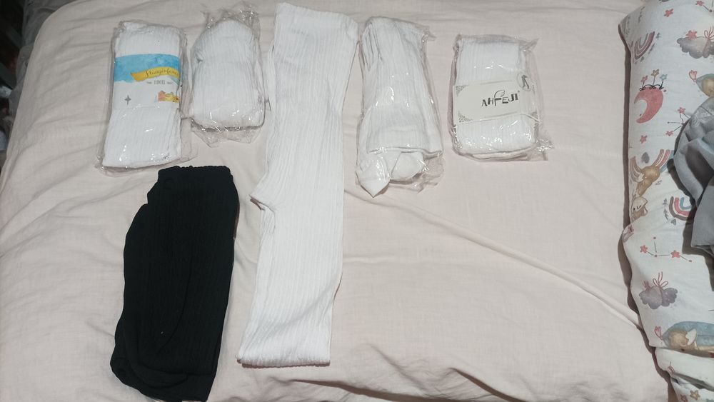 Продаются колготки на девочку новые