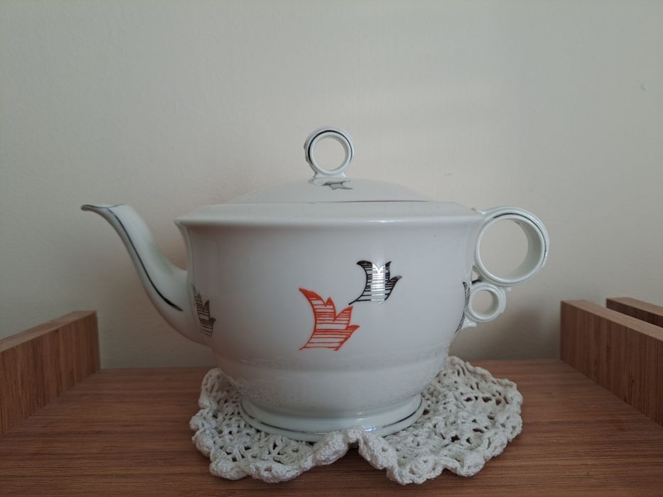 Чайник и латиерка
