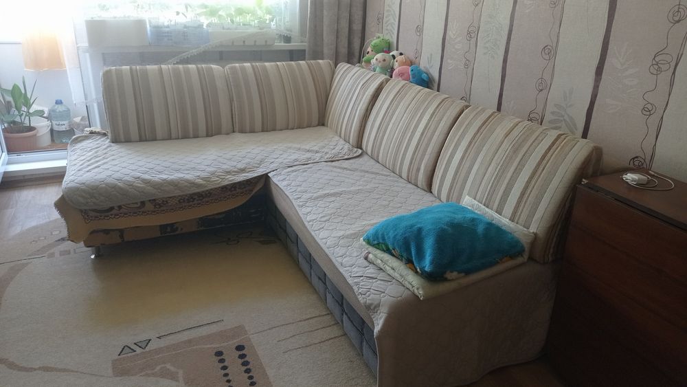 Продам угловой диван