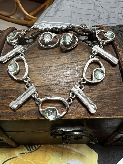 Сережки, браслеты, бусы