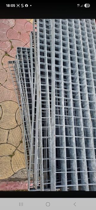 trepte zincate galvanizate