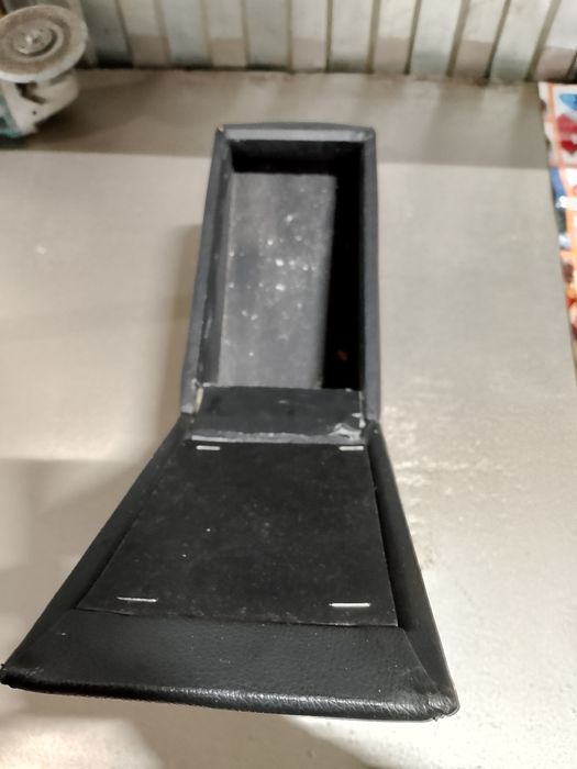 Подлокотник универсальный