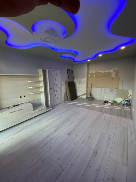 Дава се под наем Тристаен апартамент в Враца, Квартал 103 - 85 кв.м за 99450 € - Снимка #12