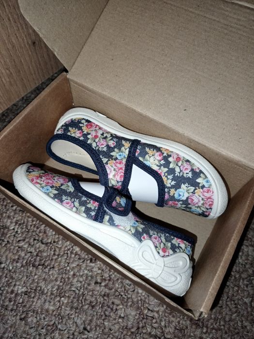 Сандали детские для девочки