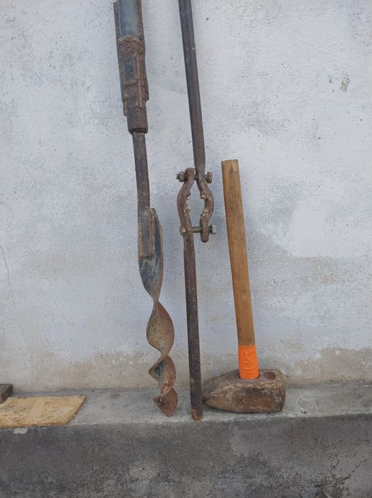 Scule forat-foraj pompe din țeavă