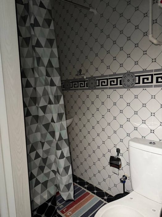 2 хонали люкс квартира ижарага берилади!!