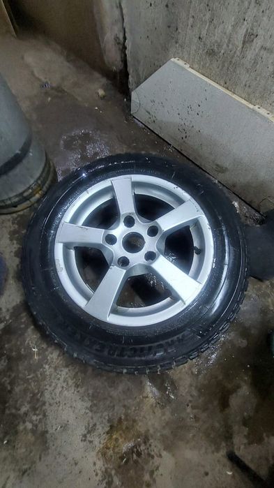 Продам диски R15, резина бонусом