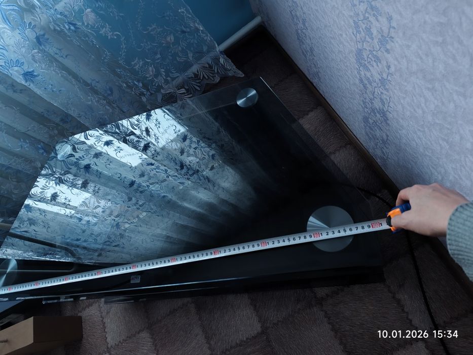 Тумба стеклянная (для телевизора)