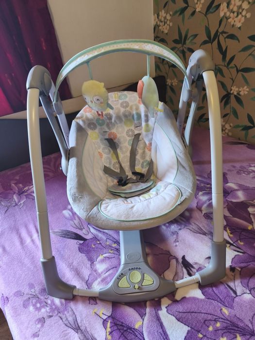 Vând leagăn electric