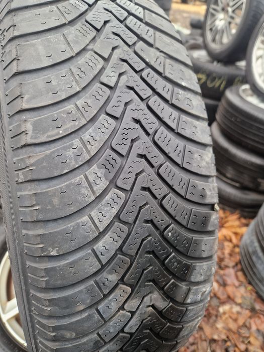 5×115мм. 205/65/16 цола Опел