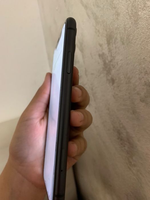 De vanzare IPhone 11-256GB