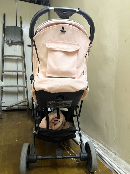 Коляска в отличном состоянии