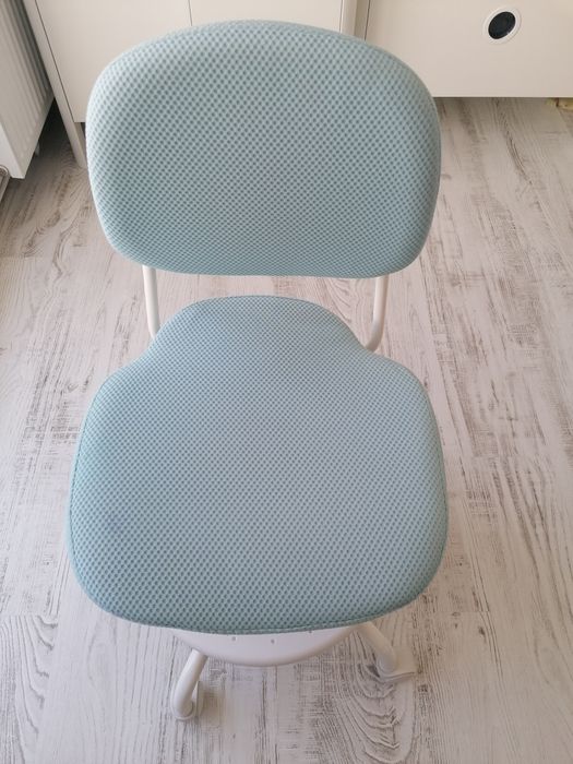Scaun turcoaz birou copii IKEA    Vimund