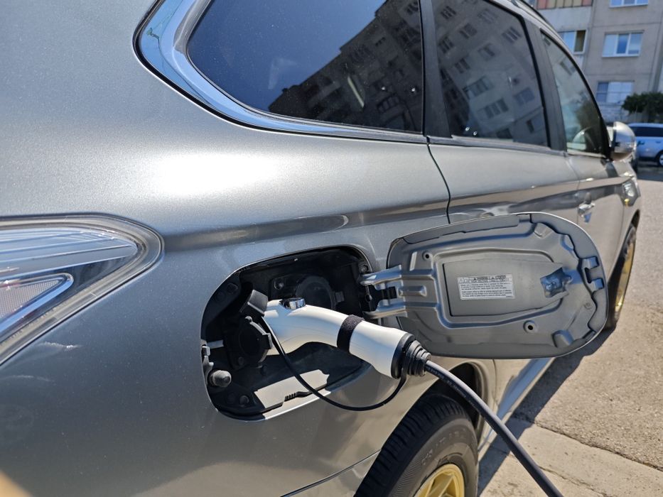 Зарядна станция  електрически автомобил тип 1 3.5 kw. 16 ампера